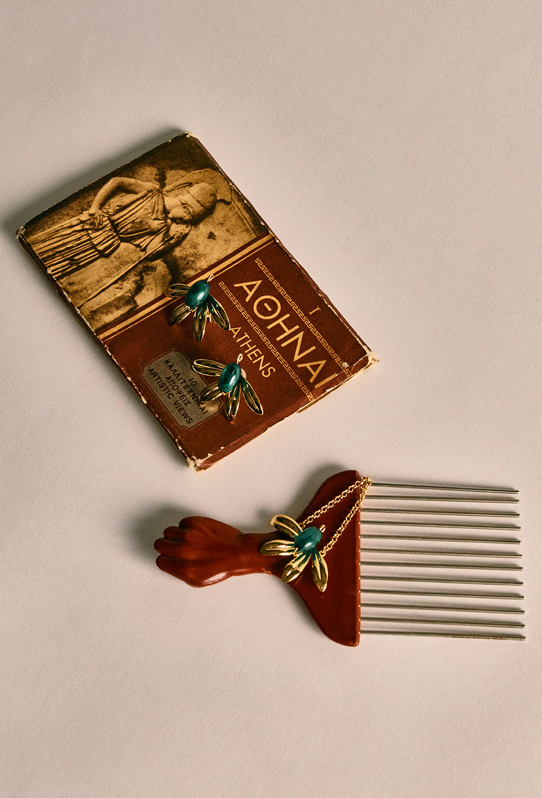 Syros Earrings - Gold/Green - Zimenao